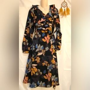 Who What Wear Floral Wrap dress. Size Medium